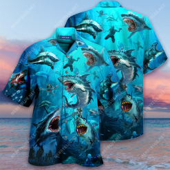 Shark Love Limited - Shirt 24